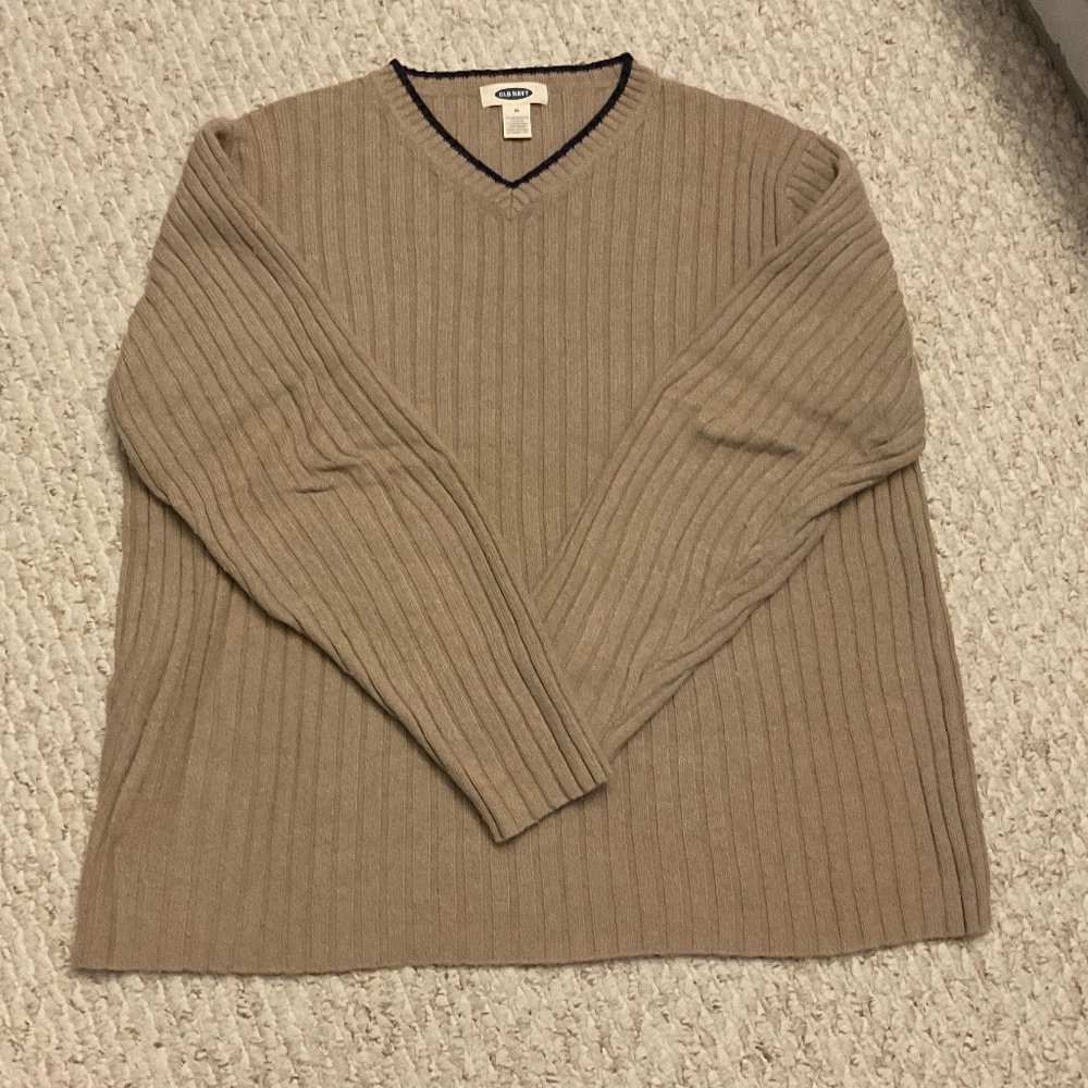 Old Navy men’s sweater - size XL